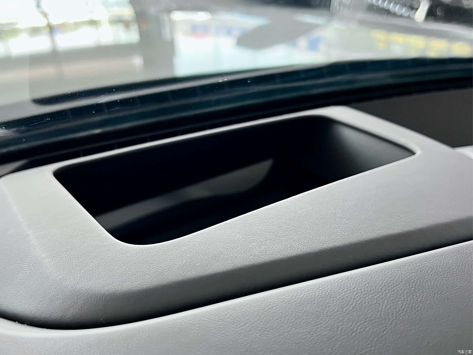 Audi A8L, 2021 13