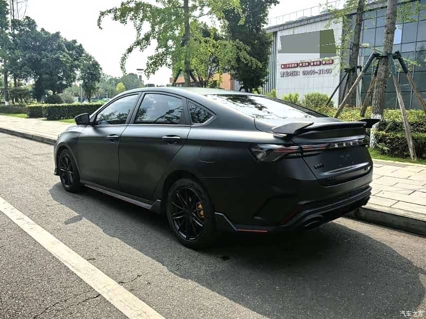 Geely Binray, 2022 10