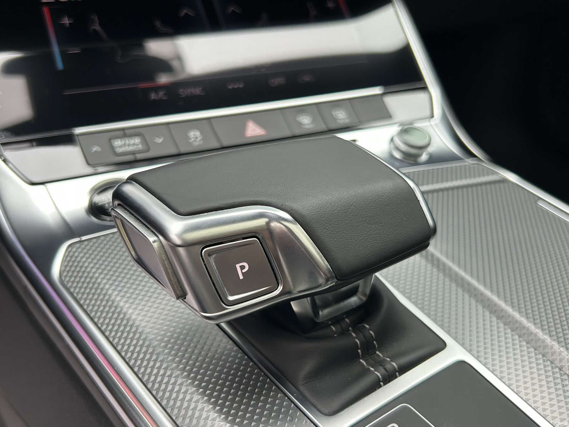 Audi A6L, 2021 7