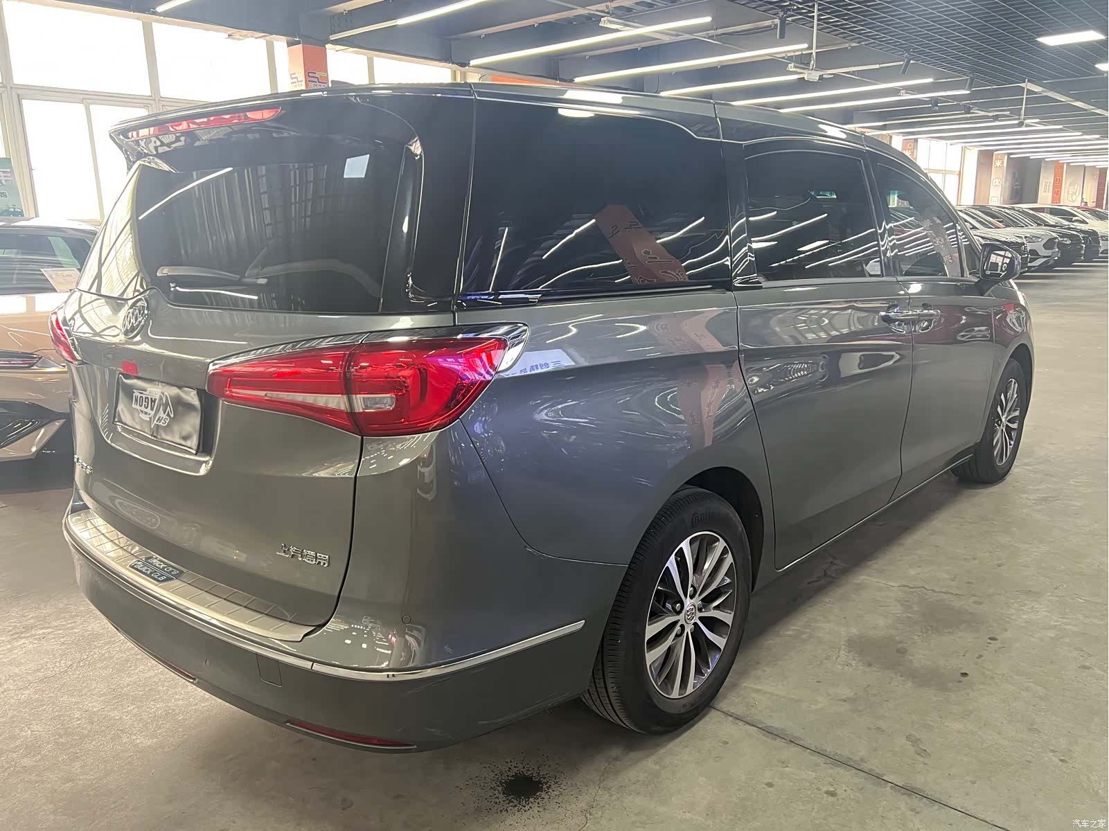 Buick GL8, 2019 все фото