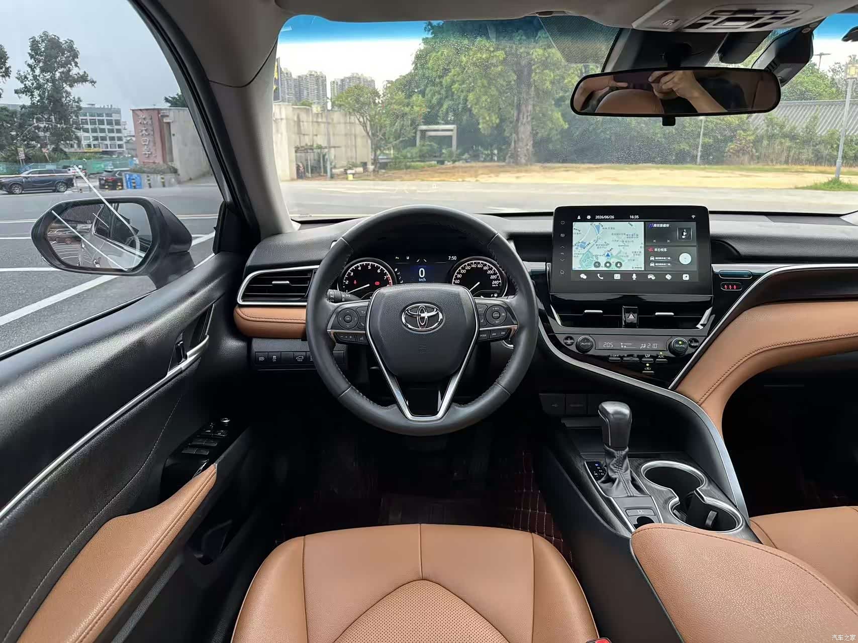Toyota Camry, 2021 6