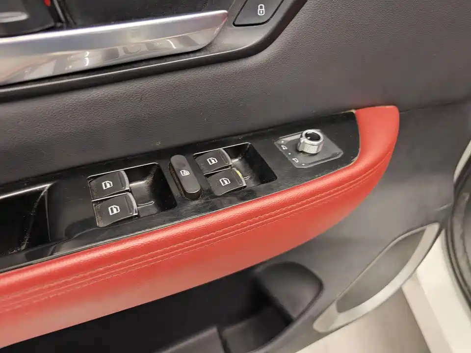 Haval H2s Haval H2s