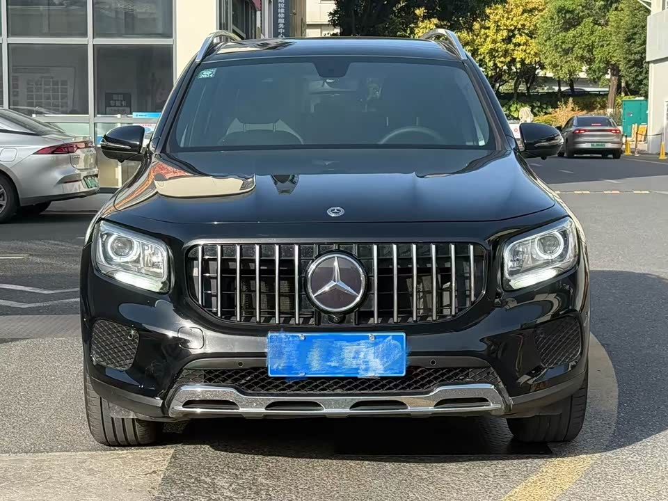 Mercedes-Benz GLB