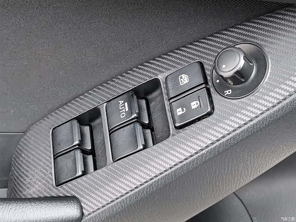 Mazda Mazda3, 2016 9