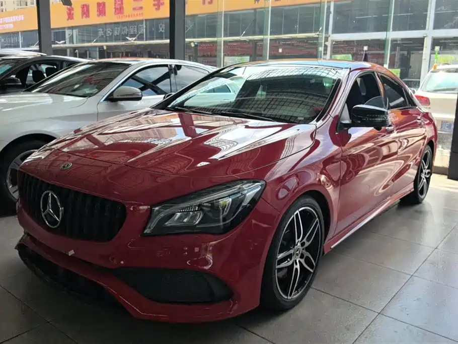 Mercedes-Benz CLA Mercedes-Benz CLA