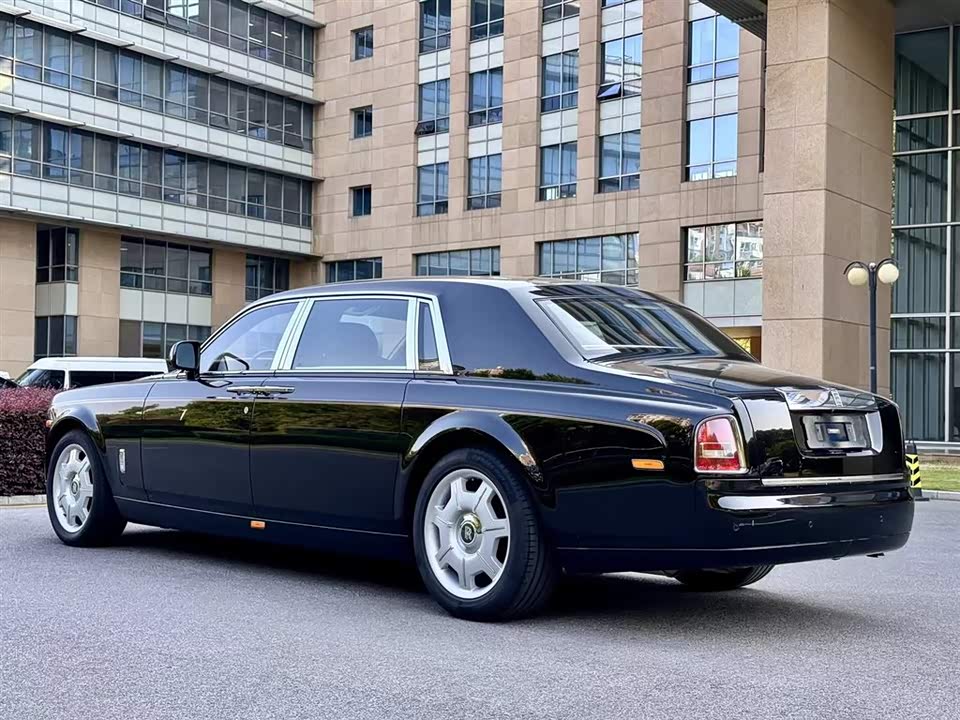 Rolls-Royce Phantom