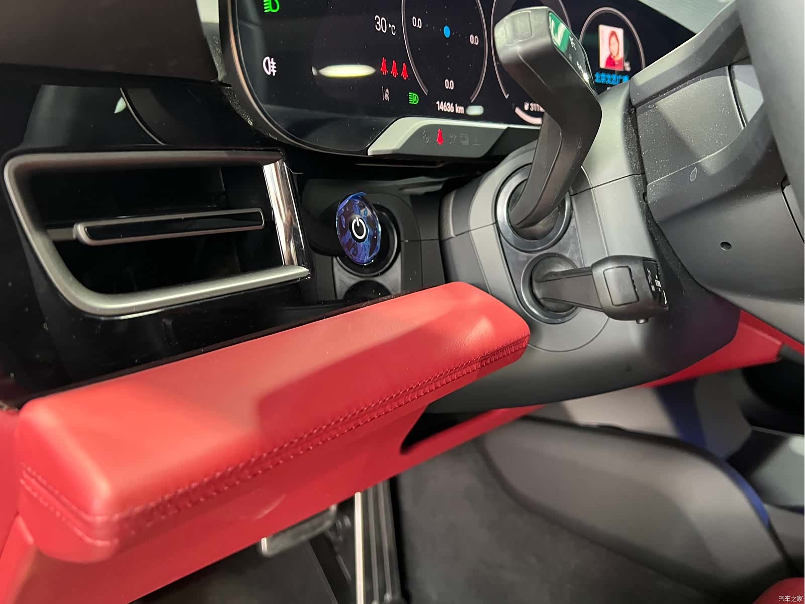 Porsche Taycan, 2025 21