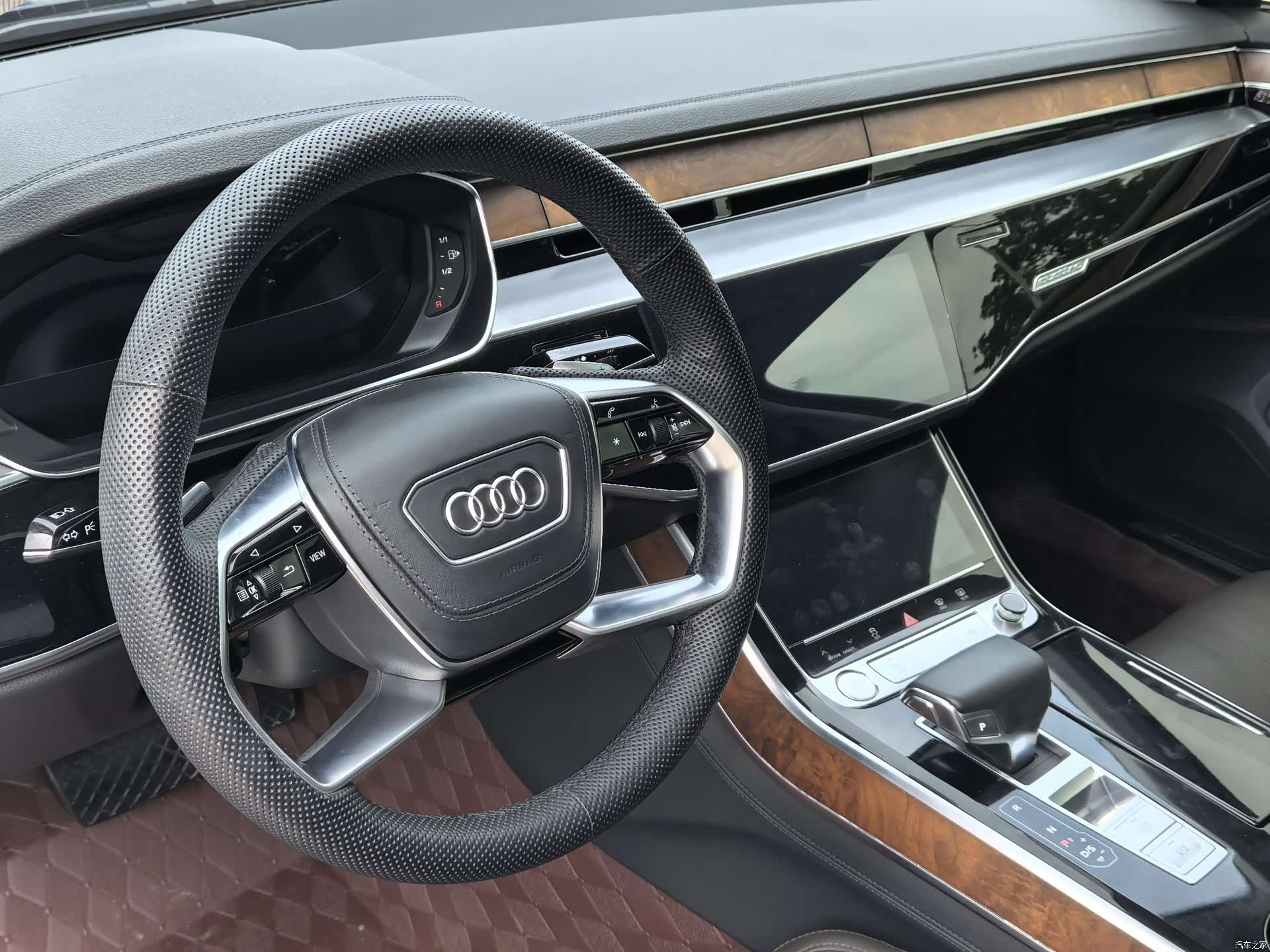 Audi A8L, 2019 9