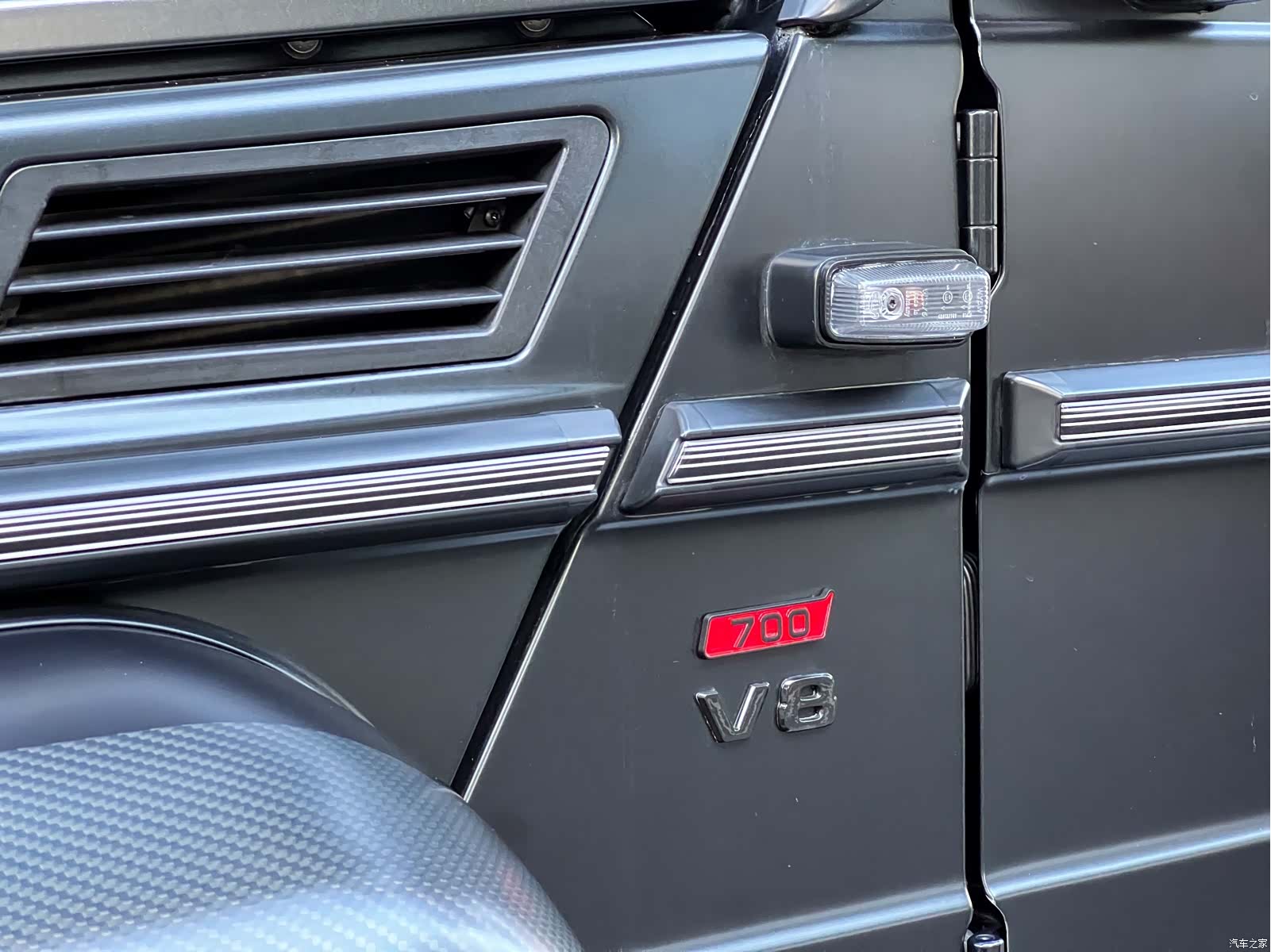 Mercedes-Benz G-Class, 2018 24