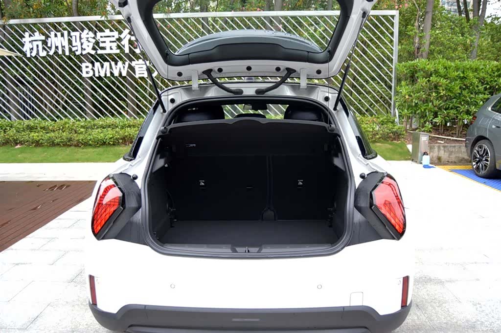 Mini Cooper, 2024 8