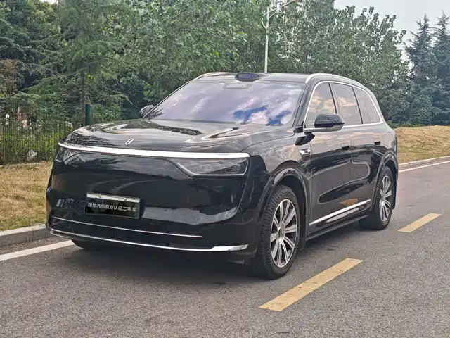 AITO M8 2025 — купить из Китая под заказ