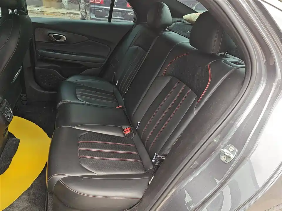 Trumpchi Shadow Leopard