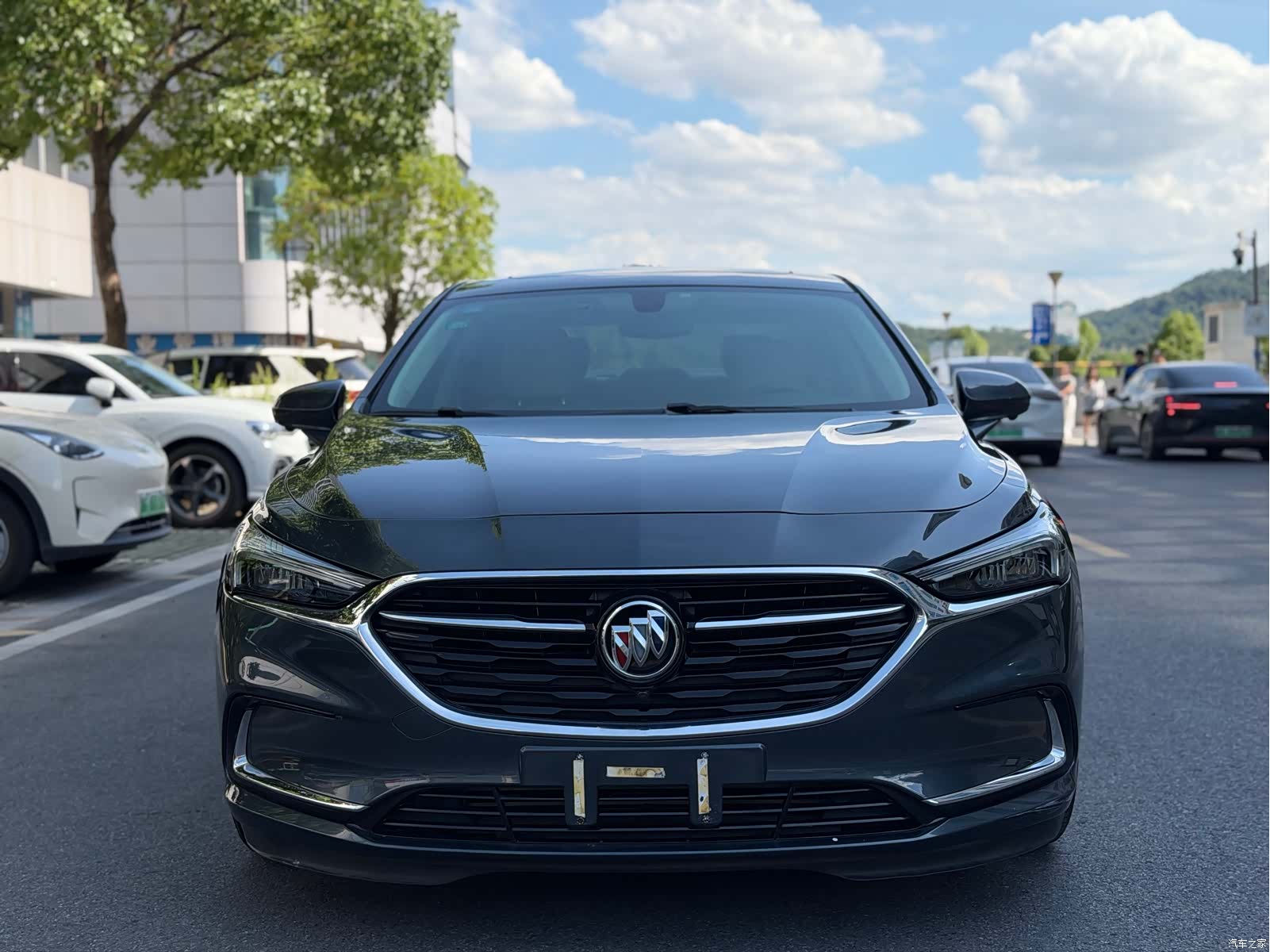 Buick LaCrosse, 2019 2