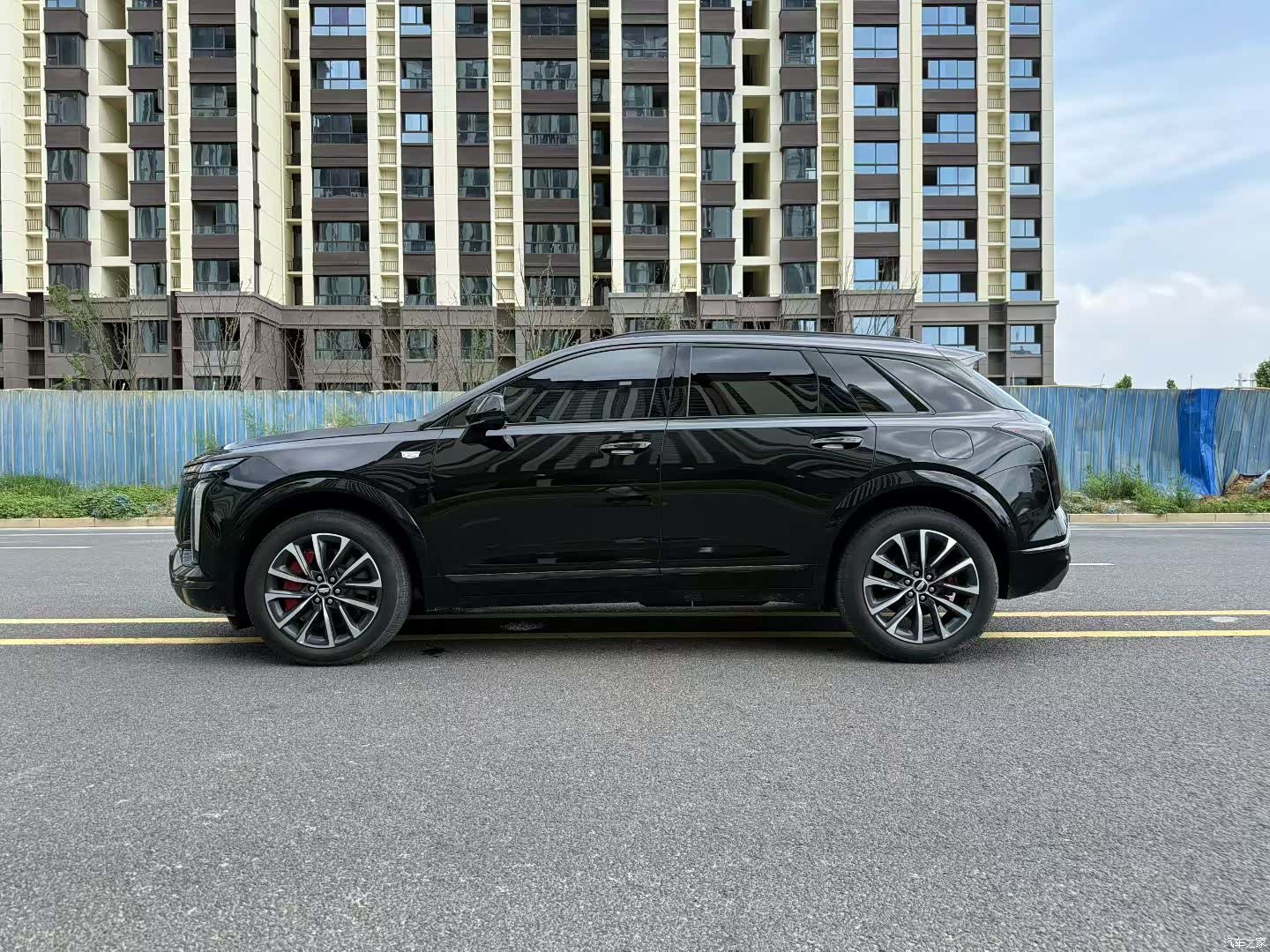 Cadillac XT5, 2025 8