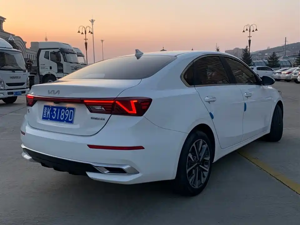 Kia K3