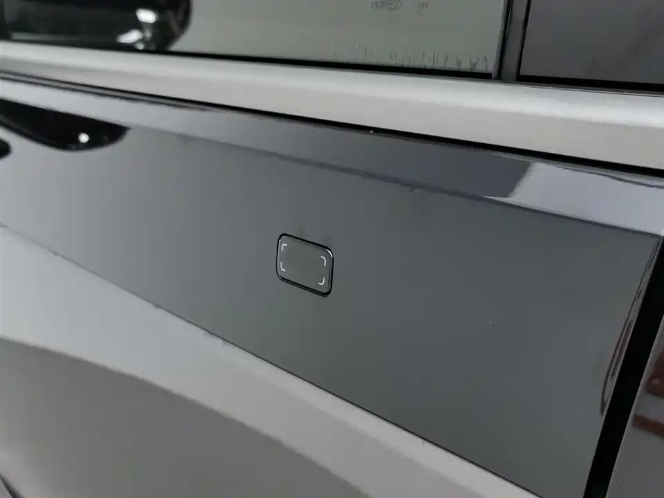 HiPhi Gao He HiPhi Y