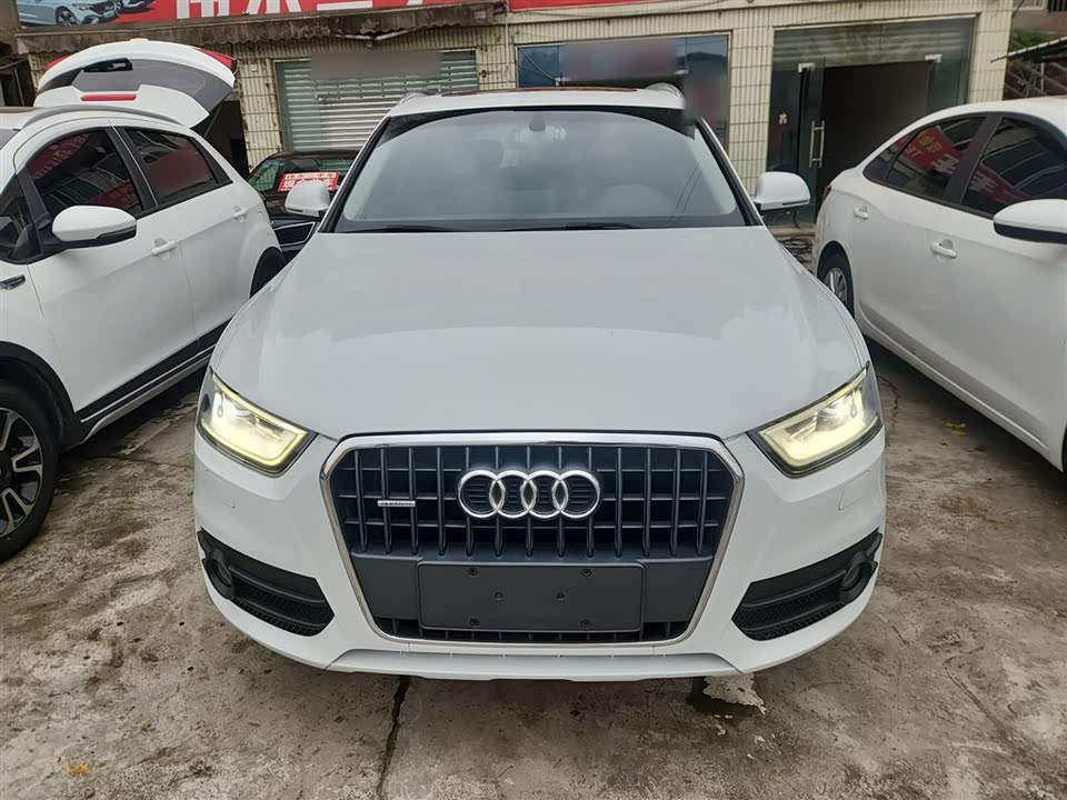 Audi Q3