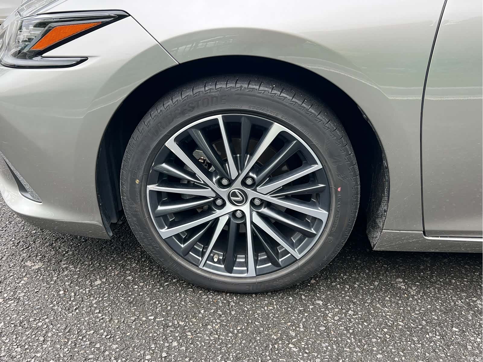 Lexus ES, 2024 14