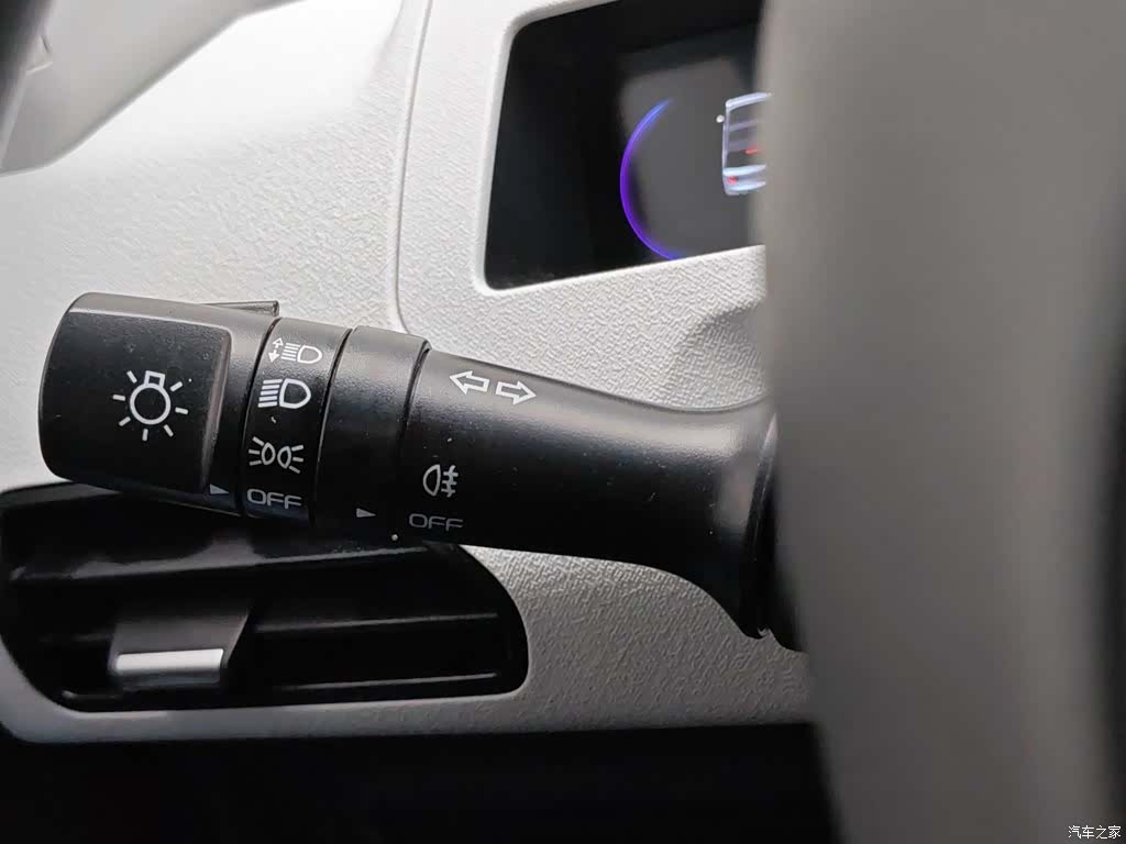 Geely Panda, 2024 21