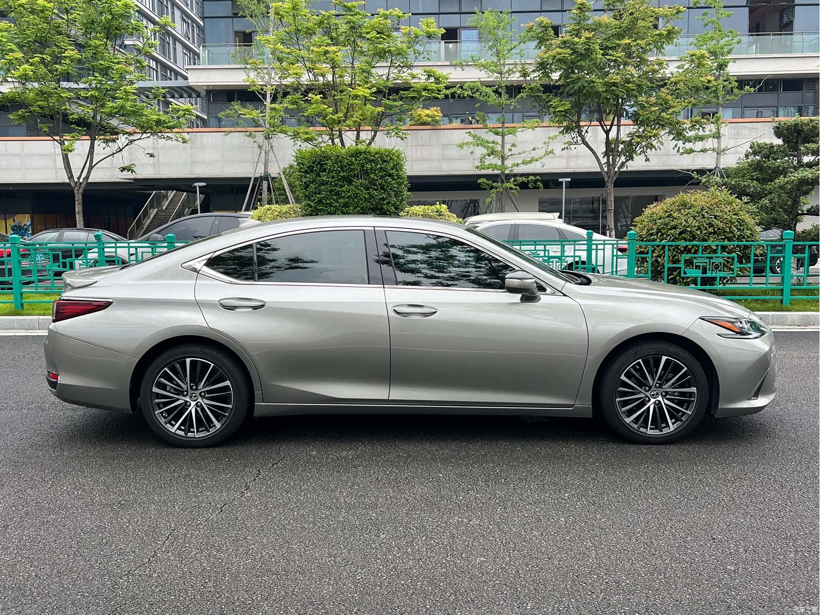 Lexus ES, 2024 18