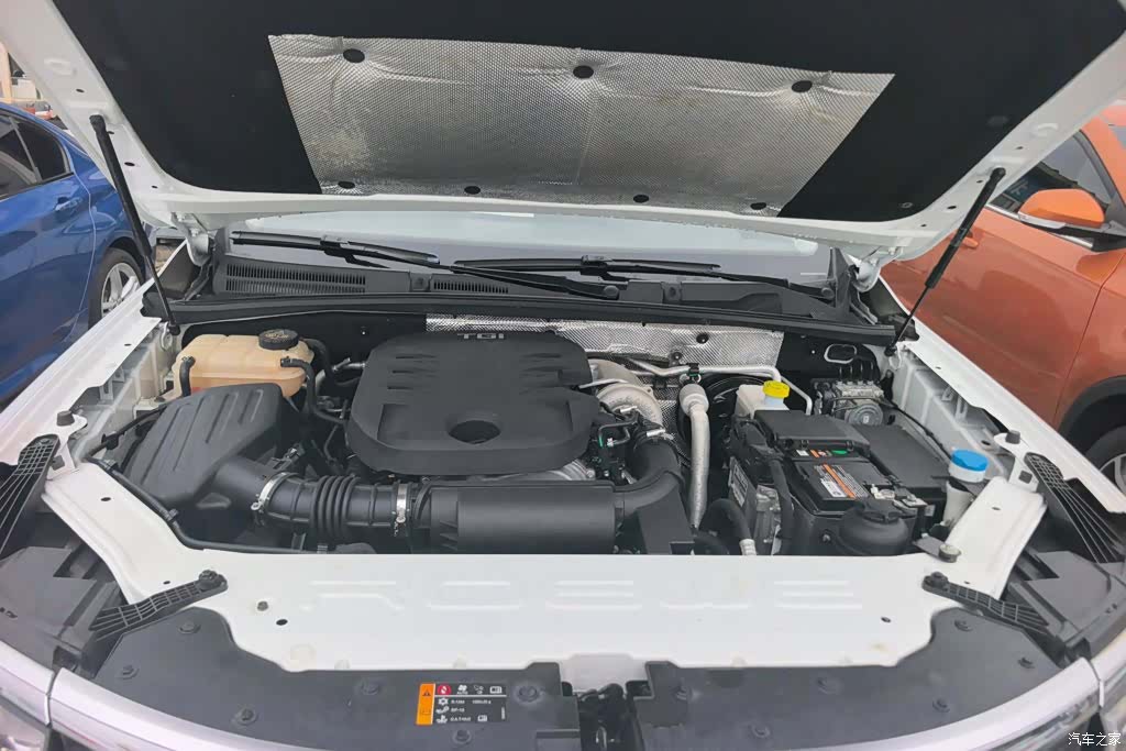 Roewe RX8, 2018 10