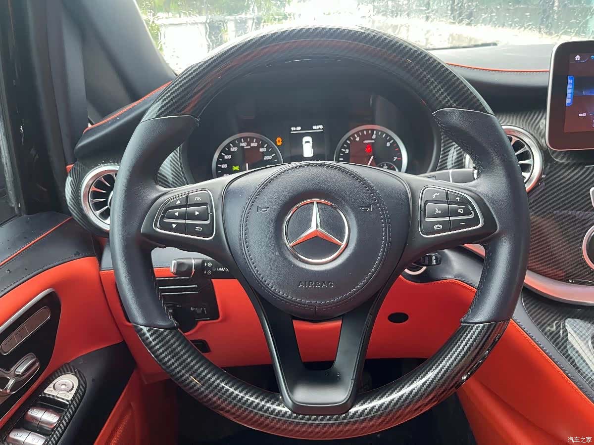 Mercedes-Benz 7, 2024 11
