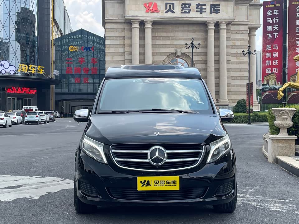 Mercedes-Benz V-class