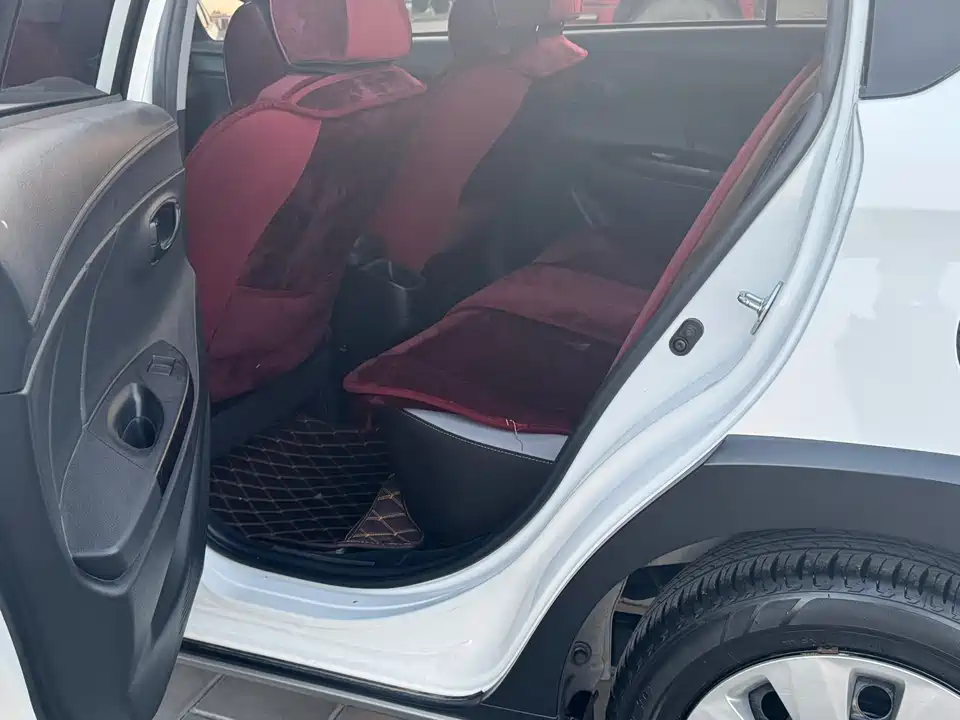 Toyota YARiS L Zhixuan