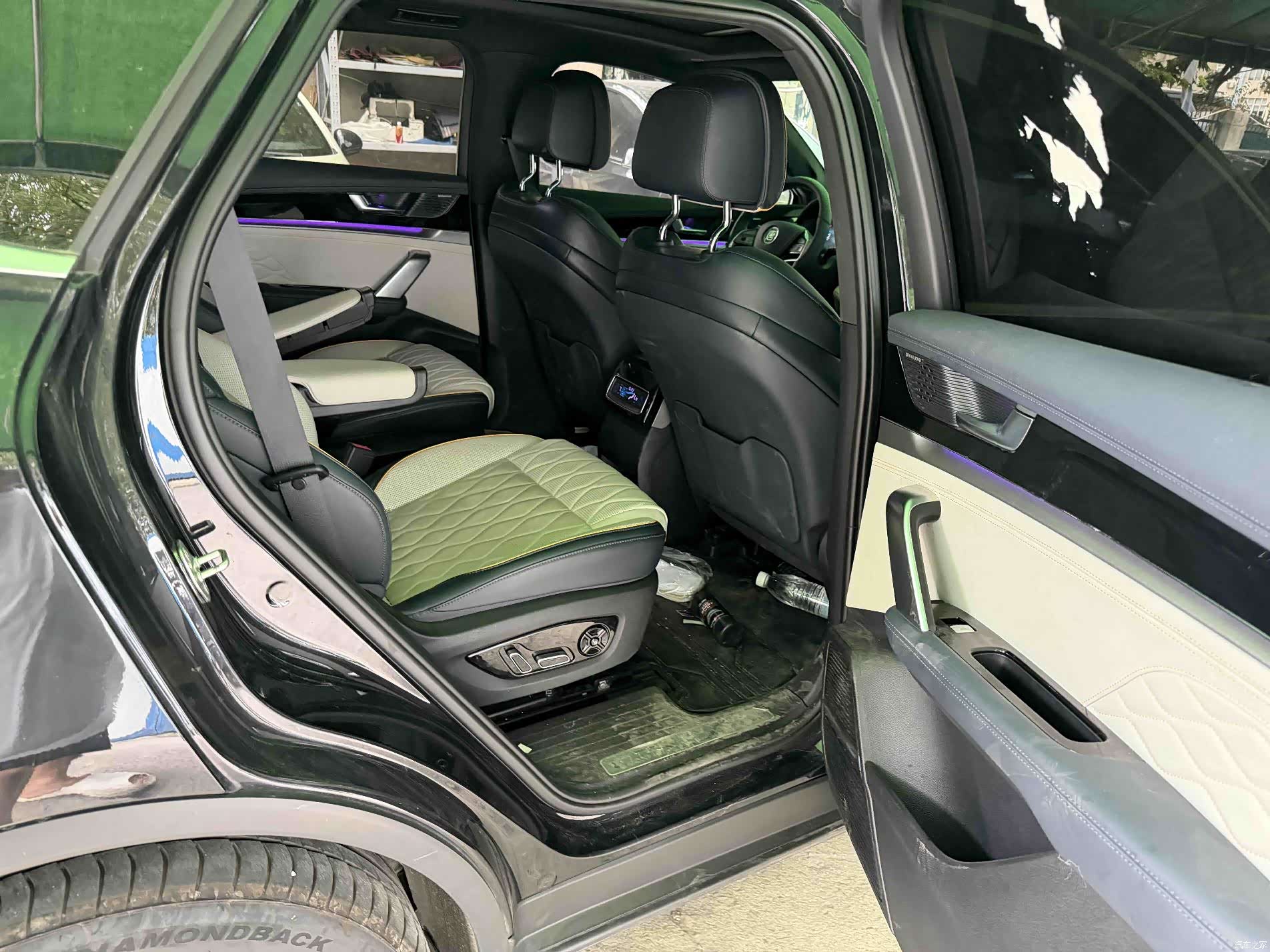 BYD Tang, 2024 все фото