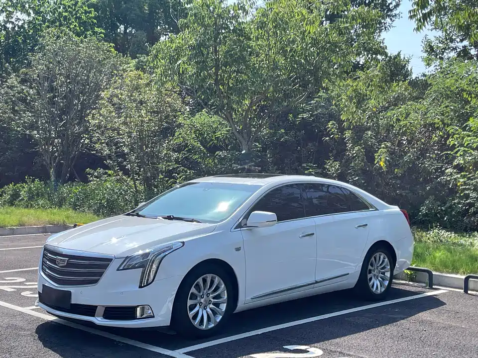 Cadillac XTS