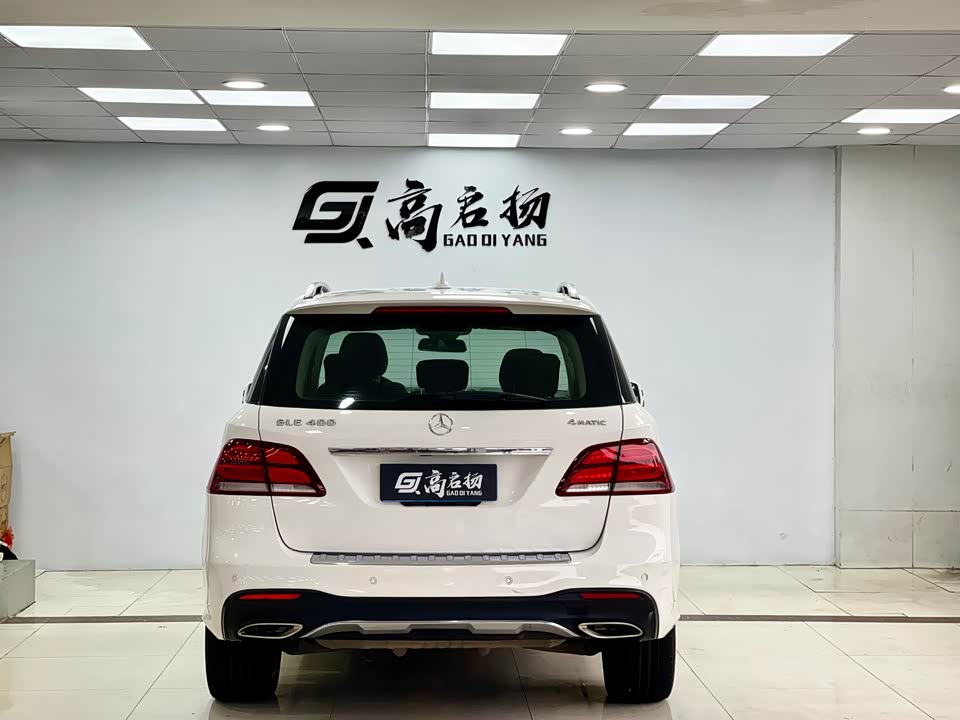 Mercedes-Benz GLE Mercedes-Benz GLE