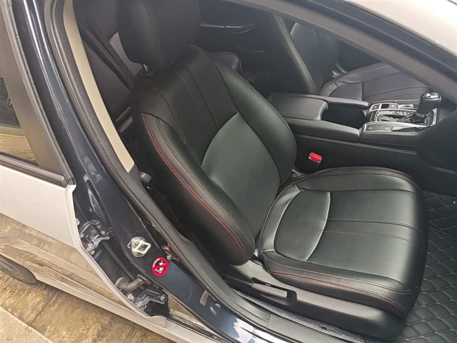 Honda Civic 2020, фото 25