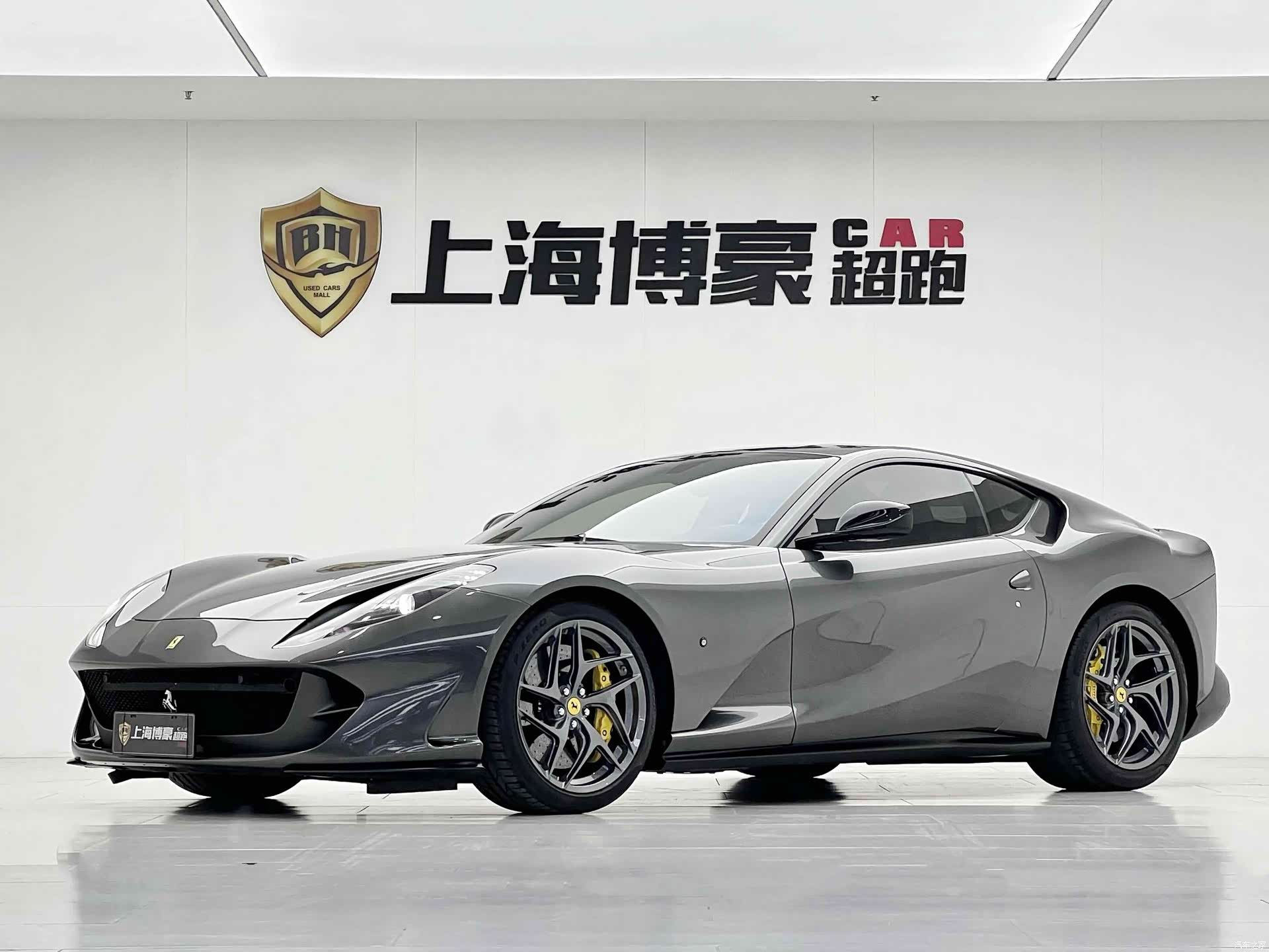 Ferrari 812