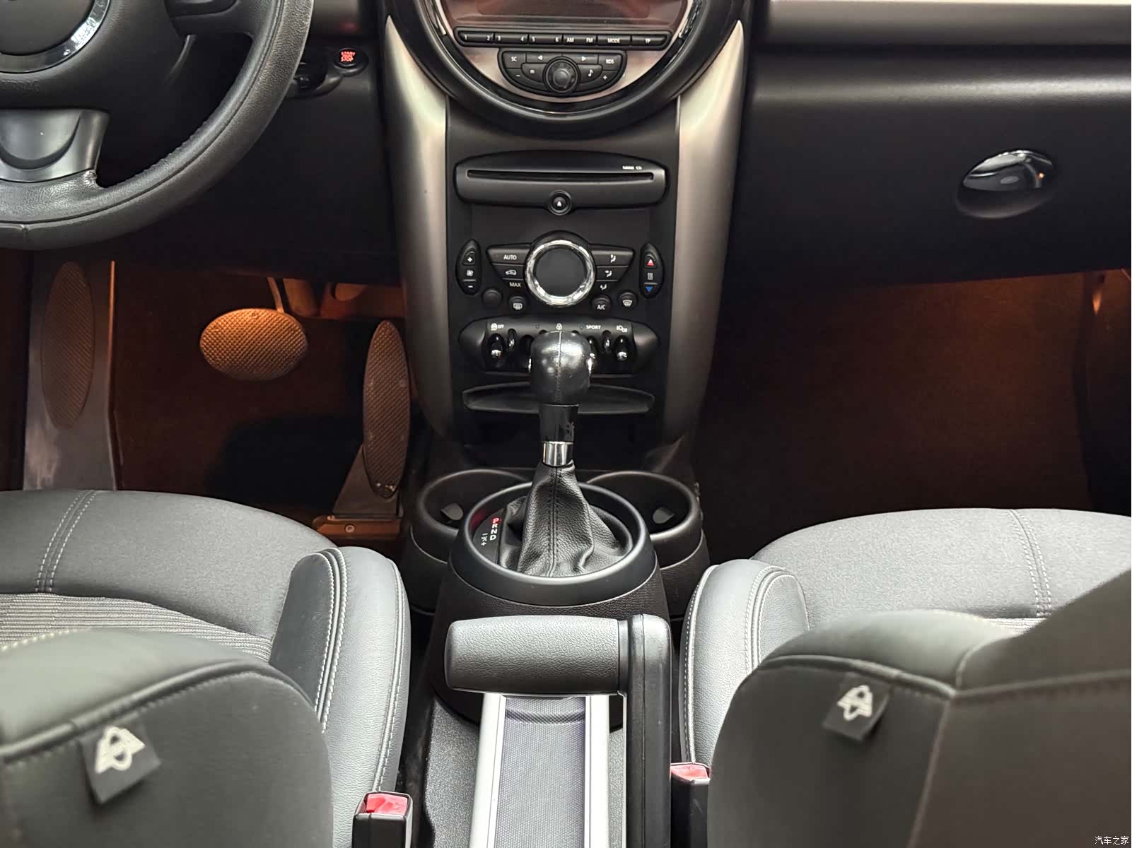 Mini Countryman, 2013 21