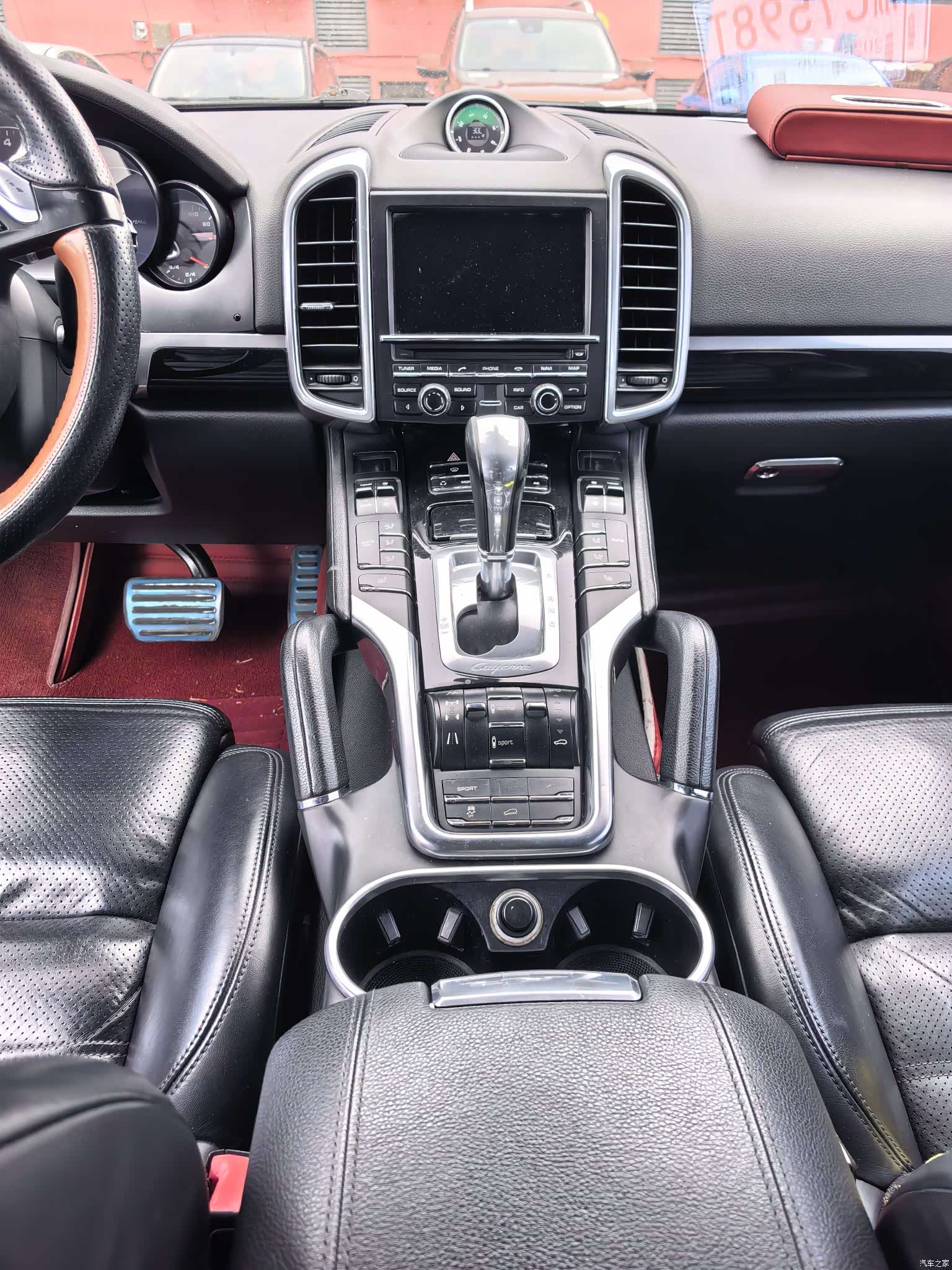 Porsche Cayenne, 2013 8