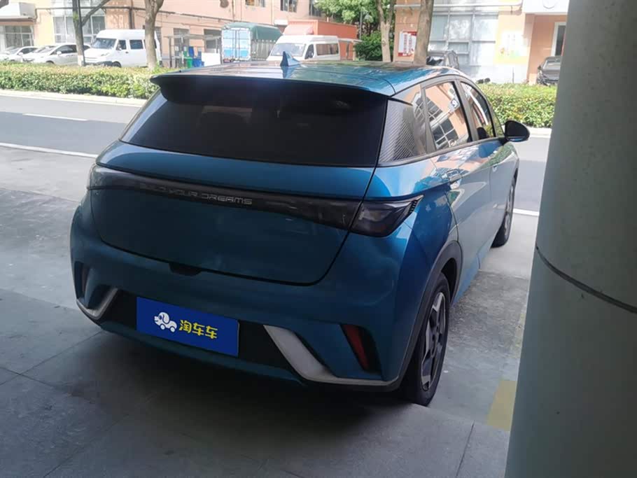 BYD dolphin