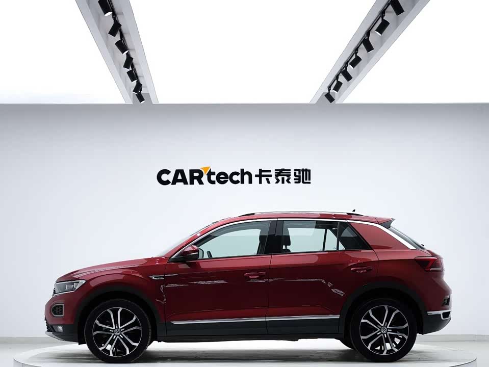 Volkswagen T-ROC exploring Songs