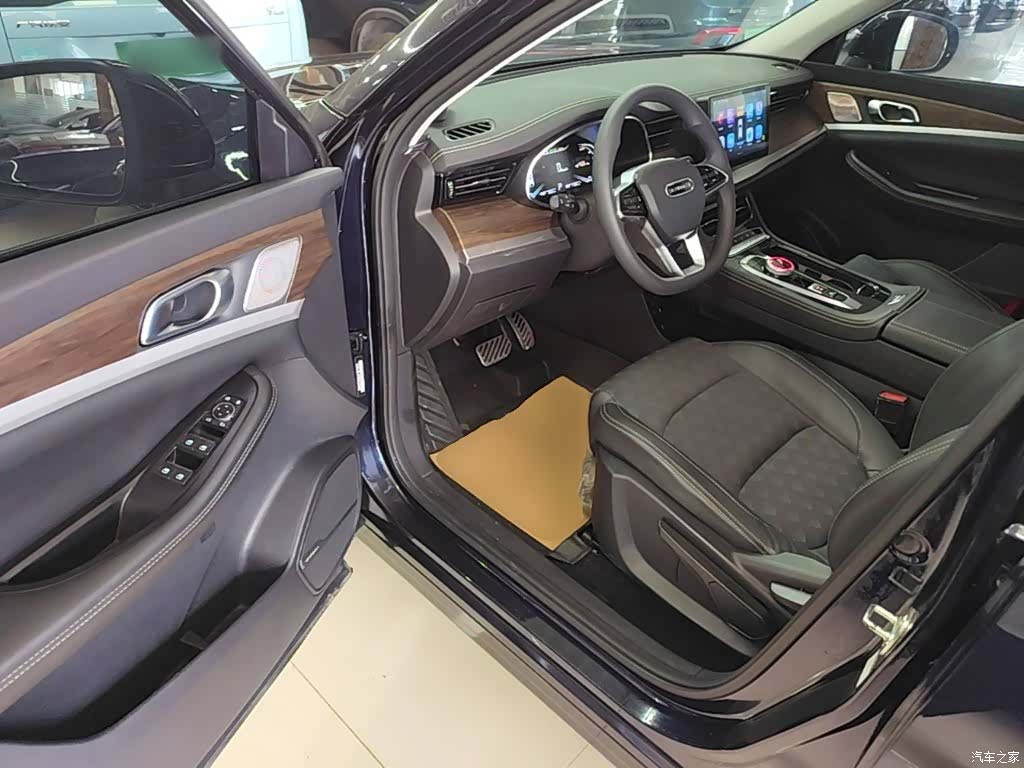 Skyworth EV6, 2022 16