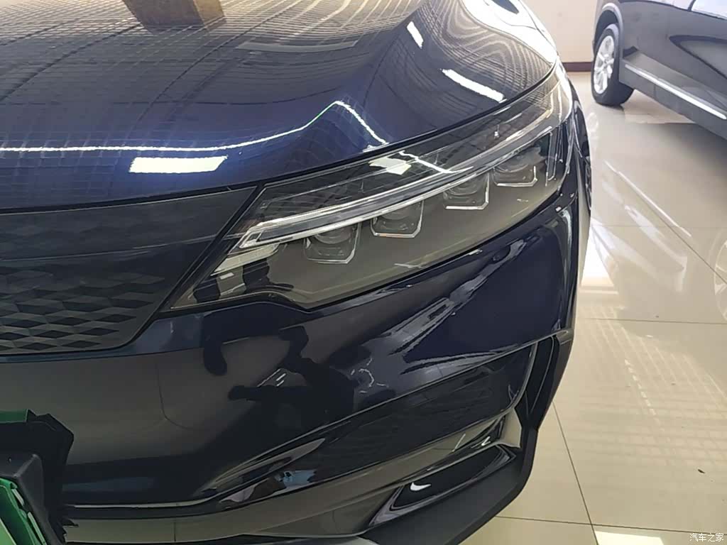 Skyworth EV6, 2022 24
