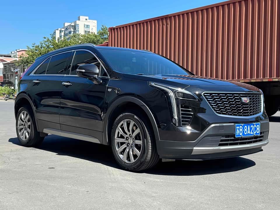 Cadillac XT4