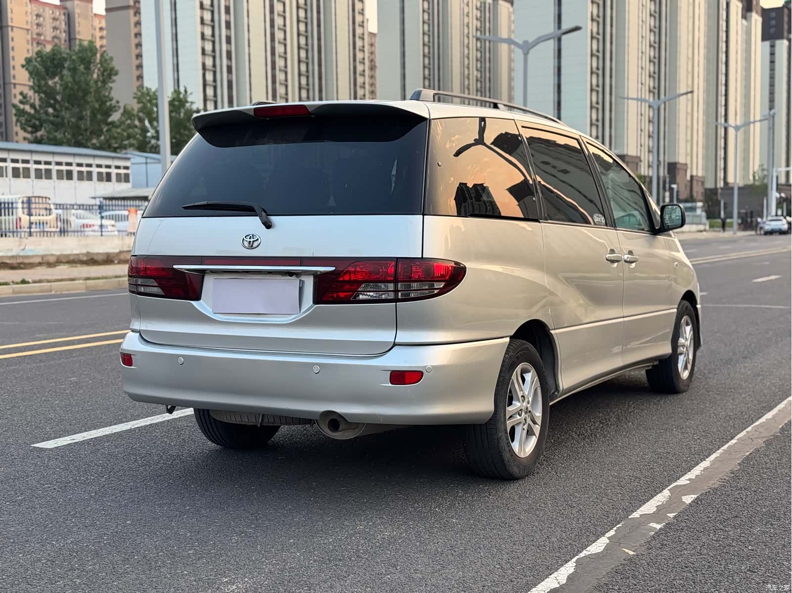 Toyota 7, 2005 все фото