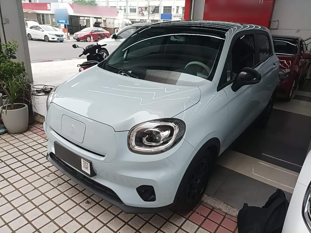 Leapmotor T03