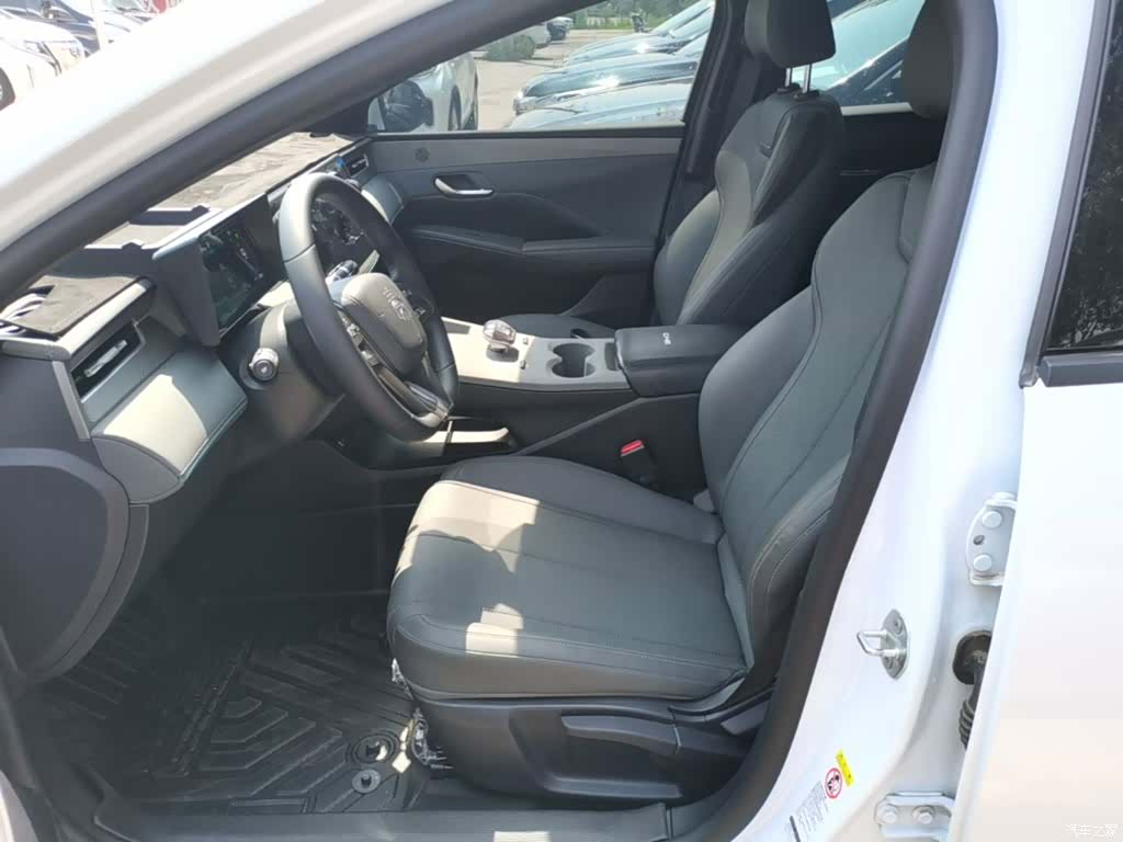 BYD Qin, 2025 15