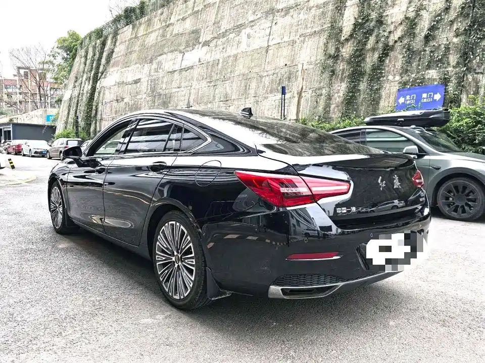 Hongqi H5