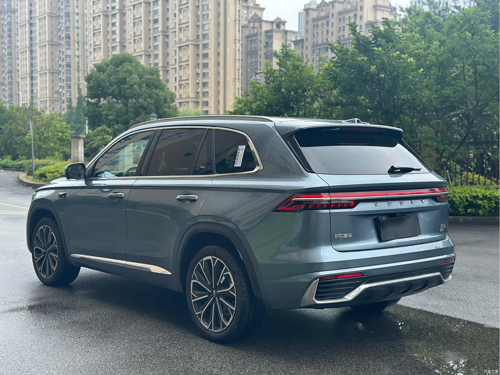 Geely Xingyue L, 2025 7