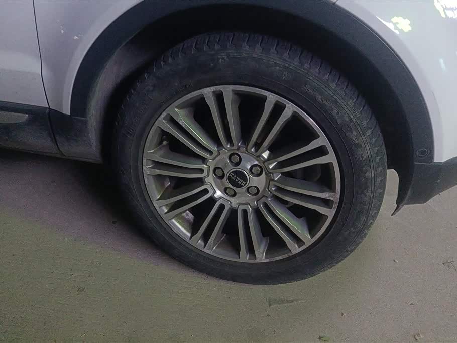 Land Rover Range Rover Aurora