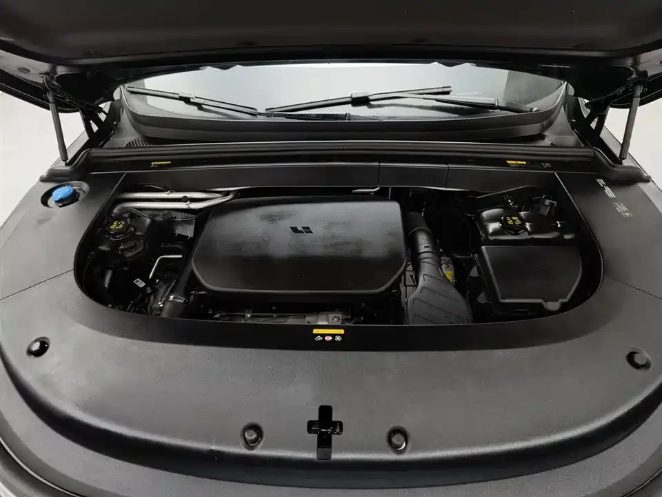 Li Auto Ideal L6