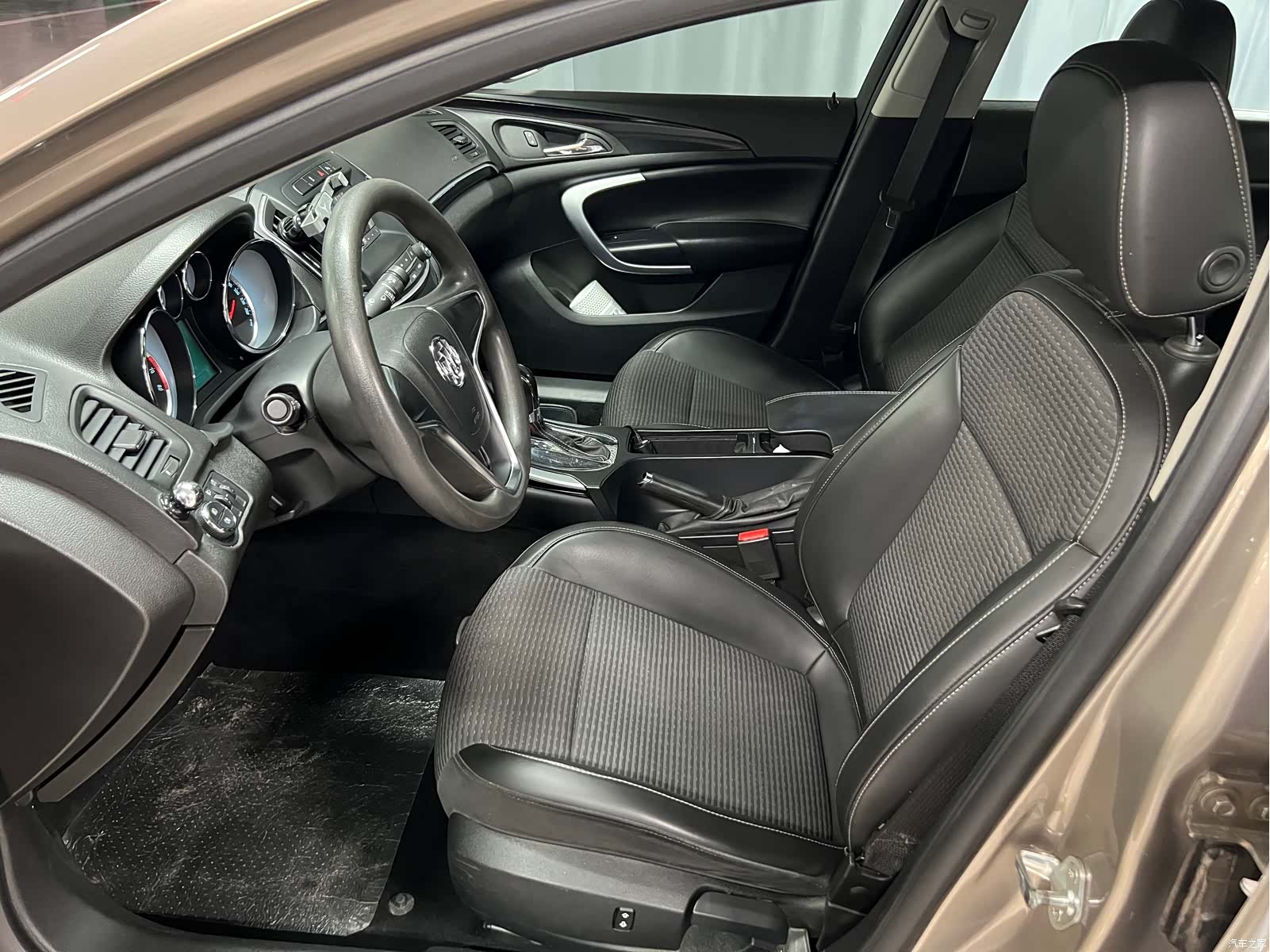 Buick Regal, 2016 все фото
