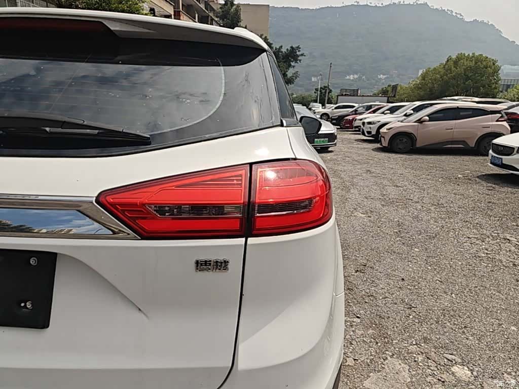 Geely Boyue, 2017 8