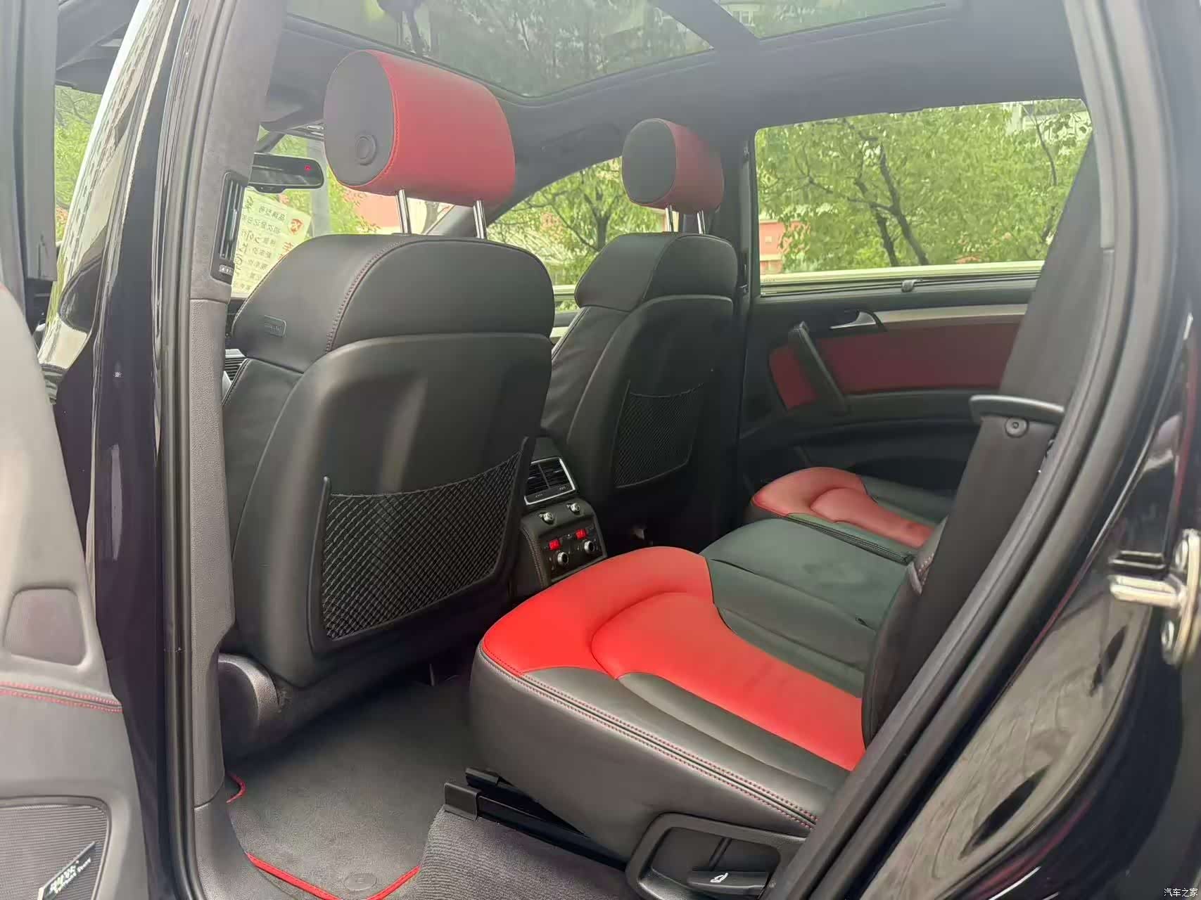Audi Q7, 2011 6